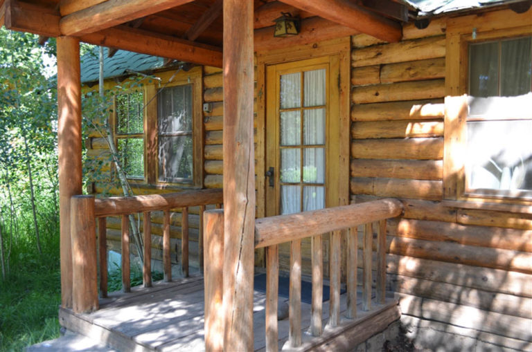 yellowstone cabin rentals